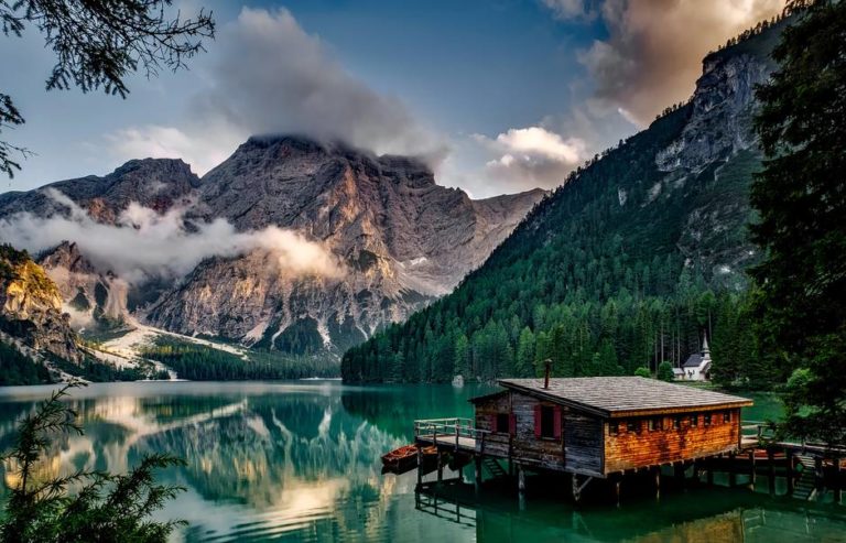 italy mountains dawn daybreak 147411 768x493