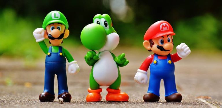 mario luigi yoschi figures 163036 1 768x374