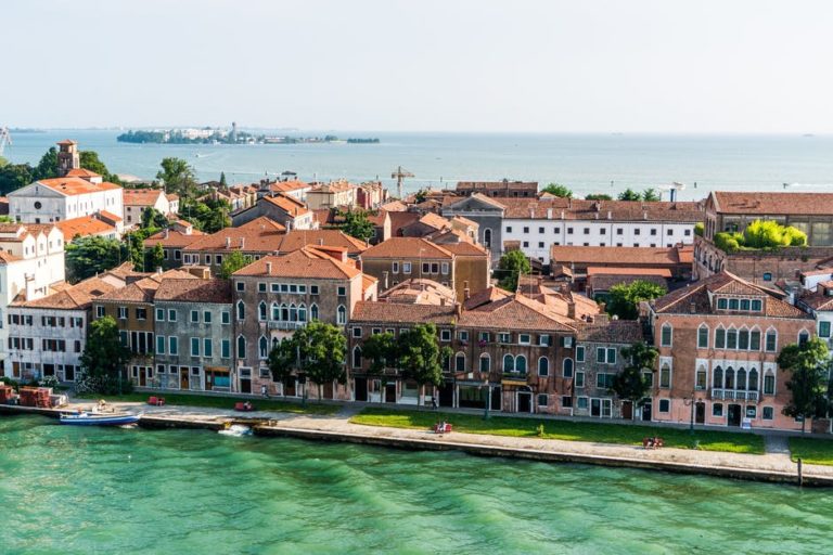 venice cruise mediterranean architecture 163802 768x512